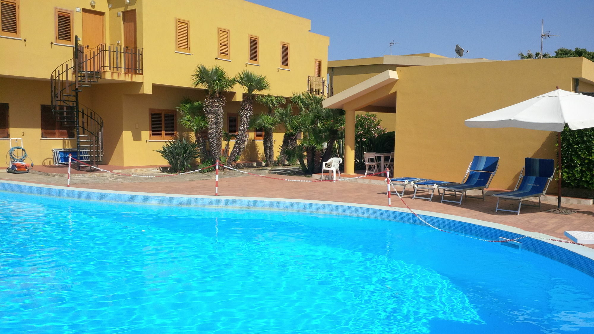 Residence Covo Degli Dei Milazzo Eksteriør bilde