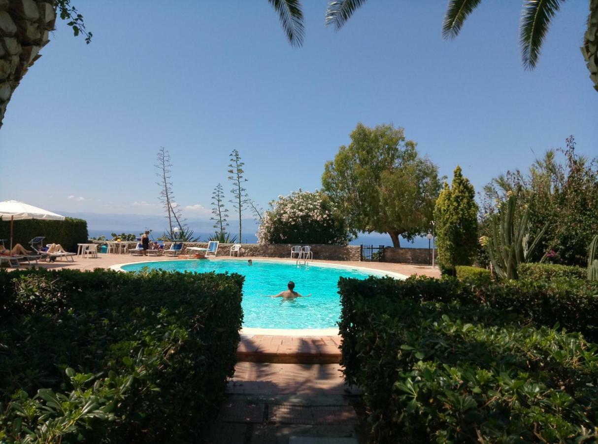 Residence Covo Degli Dei Milazzo Eksteriør bilde